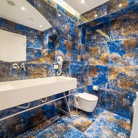 Adam & Eve Apartment Sarandë