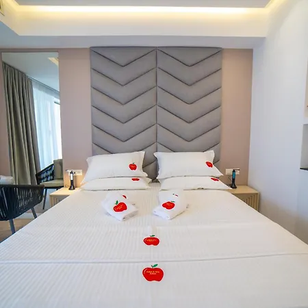 Adam & Eve Apartmán