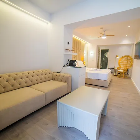 Adam & Eve Appartement Sarandë