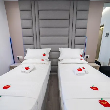 Appartement Adam & Eve Sarandë