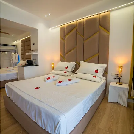Adam & Eve 4* Sarande